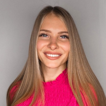 Юлия Духанина